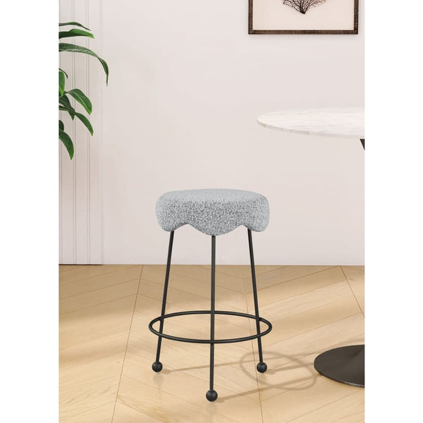 Modern Room Deco Meridian Furniture Fleur Boucle Fabric Counter Stool